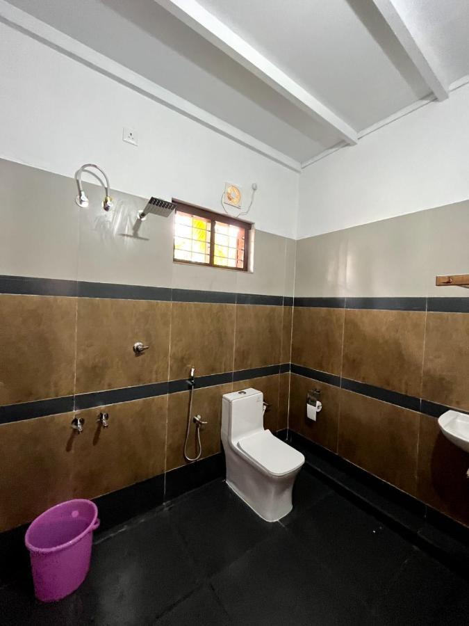 Ferienwohnung Kayalvarath Paradise Mundrothuruth Exterior foto